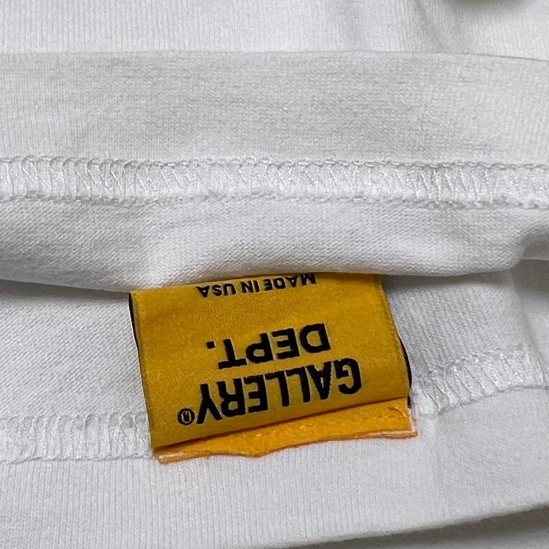 GALLERY DEPT. SOUVENIR L/S TEE English LOGO Basic Long Sleeve White S-XL Genuine Uniform Cylindrical No Side Seam Linen Cotton Fabric Garment Wash Preshrunk Correct Fit Correct Accessories